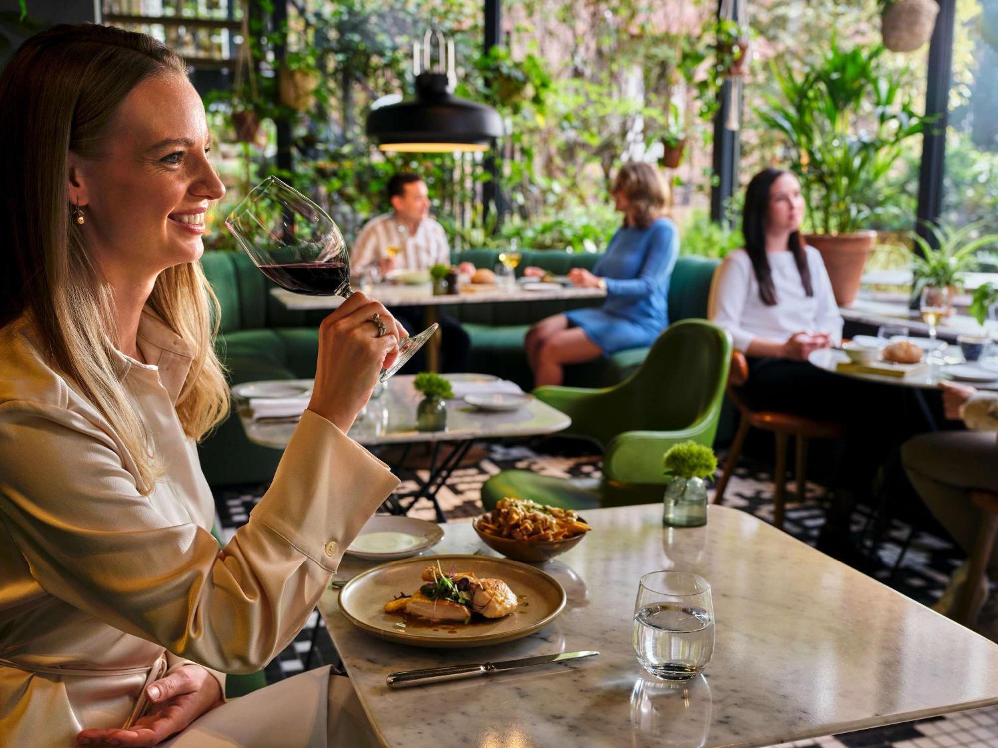 Sofitel Legend The Grand Amsterdam Hotel Екстериор снимка The restaurant