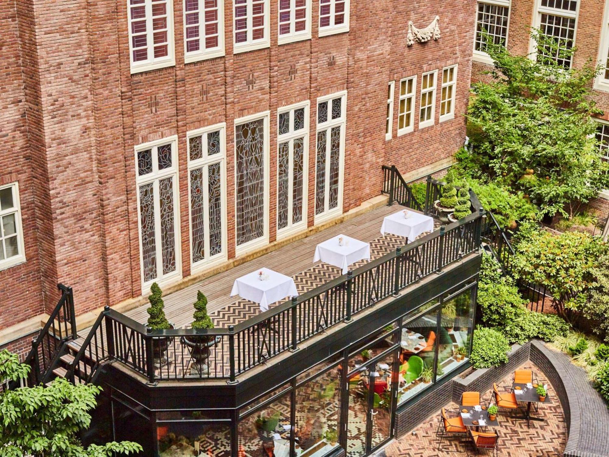 Sofitel Legend The Grand Amsterdam Hotel Екстериор снимка The balcony of the house